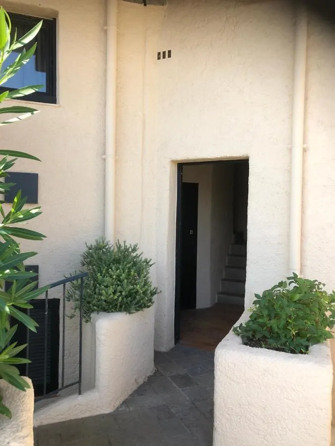 Petit Cocon Magnifique Vue Sur Marina Dans Le Golfe De Saint Tropez Apartamento Cogolin
